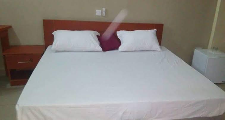 Executive Room 1