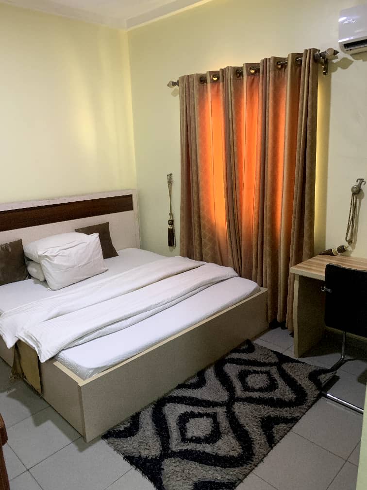Executive Room Ado 1