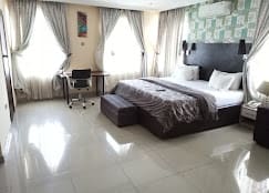 Ambassadorial Suite 1