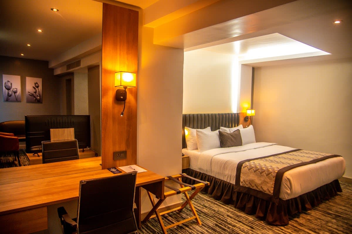 Executive Room 1
