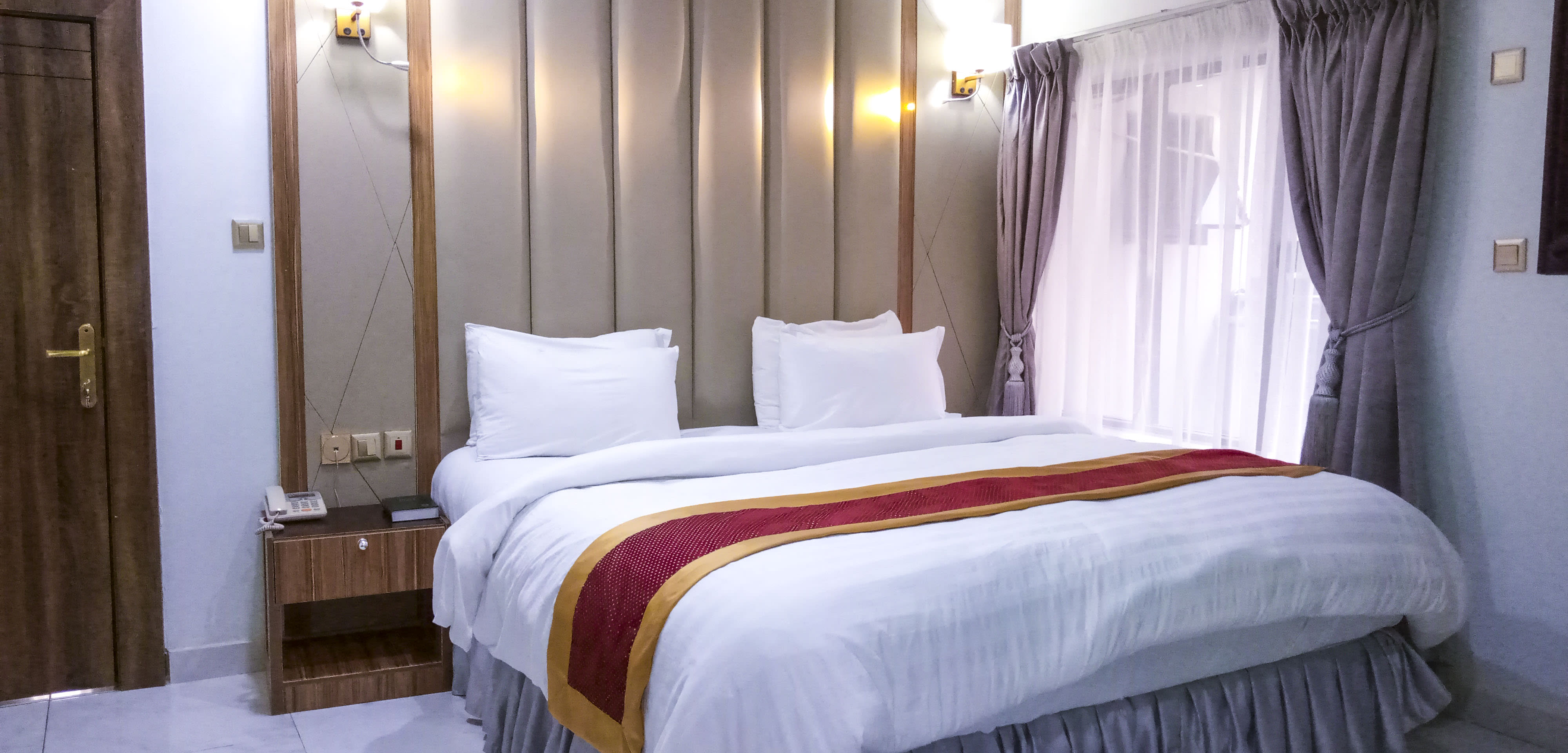 Royal Suite 1