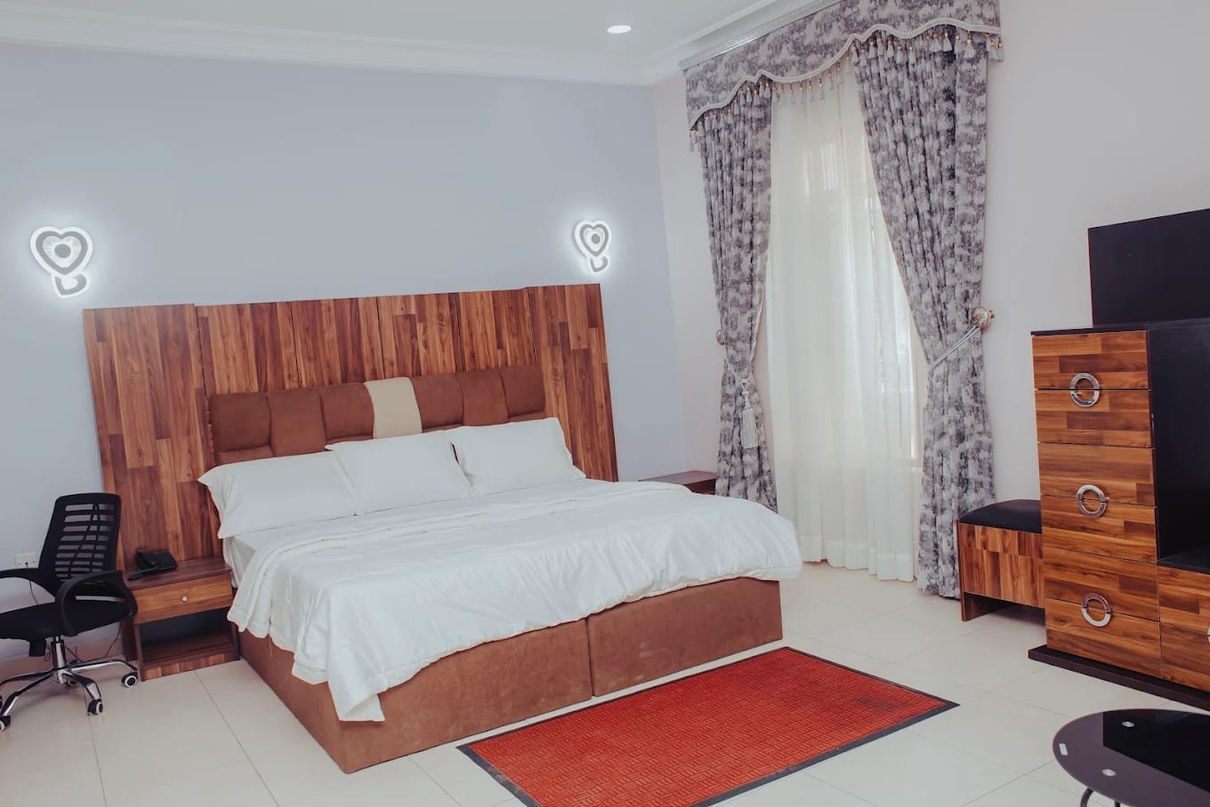 Imperial Room 1