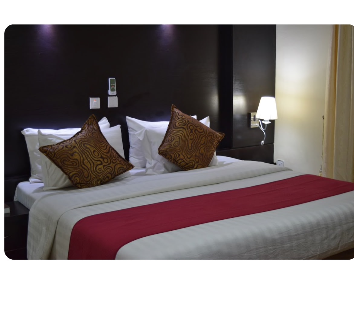 Penthouse Suite 1