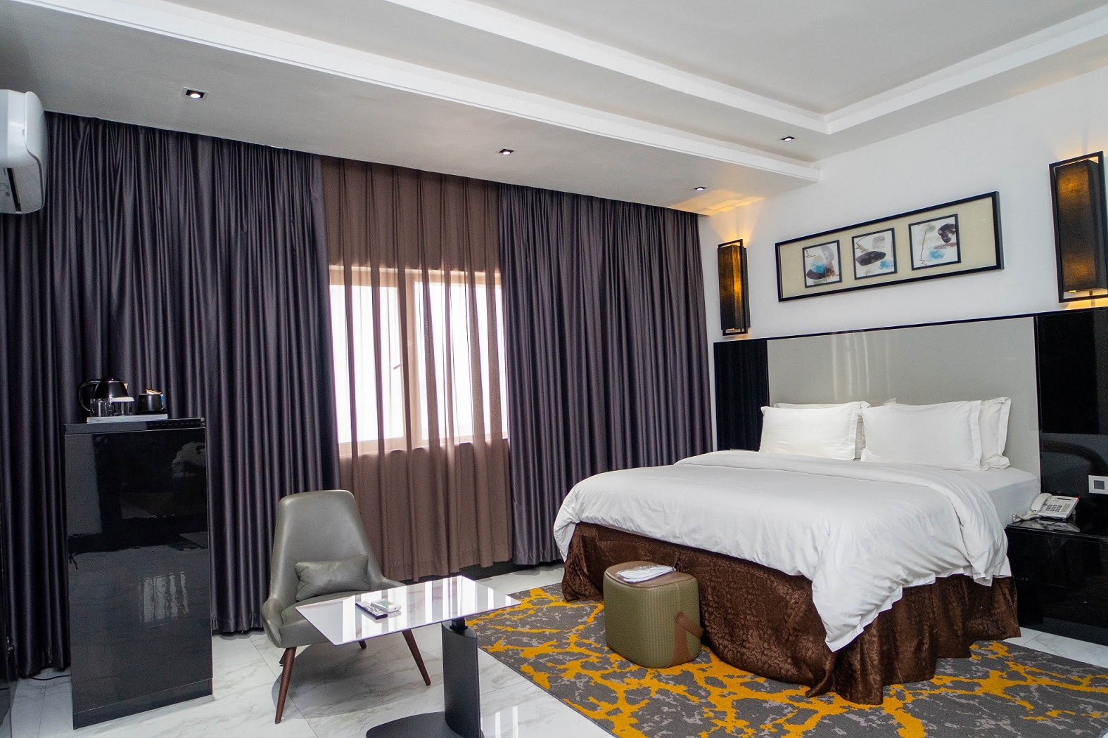 Deluxe Room 1