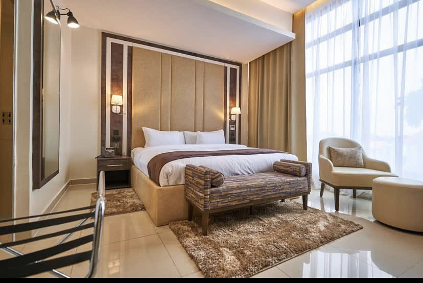 Executive Suite 1