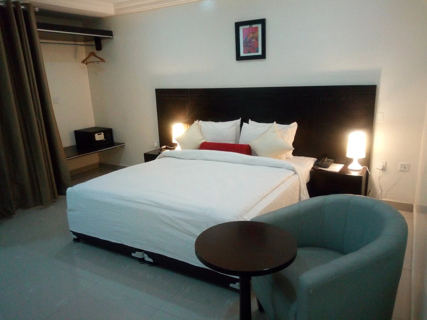 Executive Suite 1