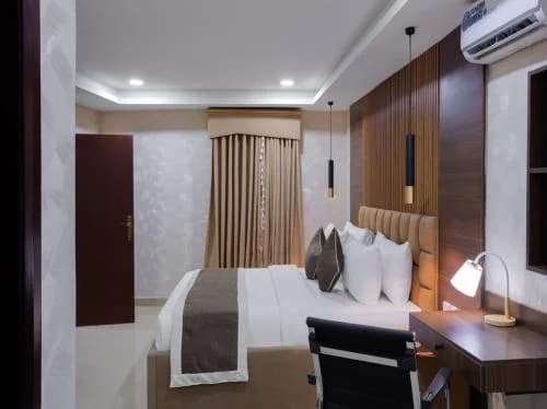 One Bedroom Apartment 1
