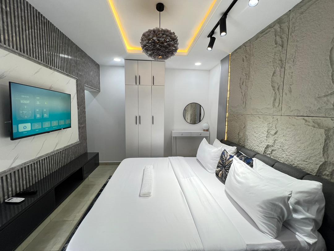 Cloud Nine Room 1