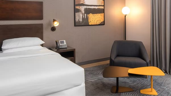 Deluxe Room, Guest room, 1 King, City view 1