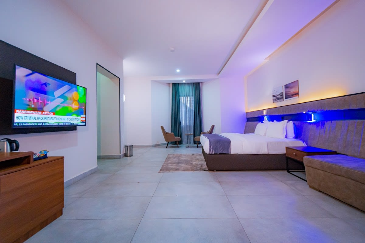 Executive Suite 1