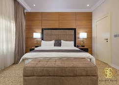 Deluxe Room 1