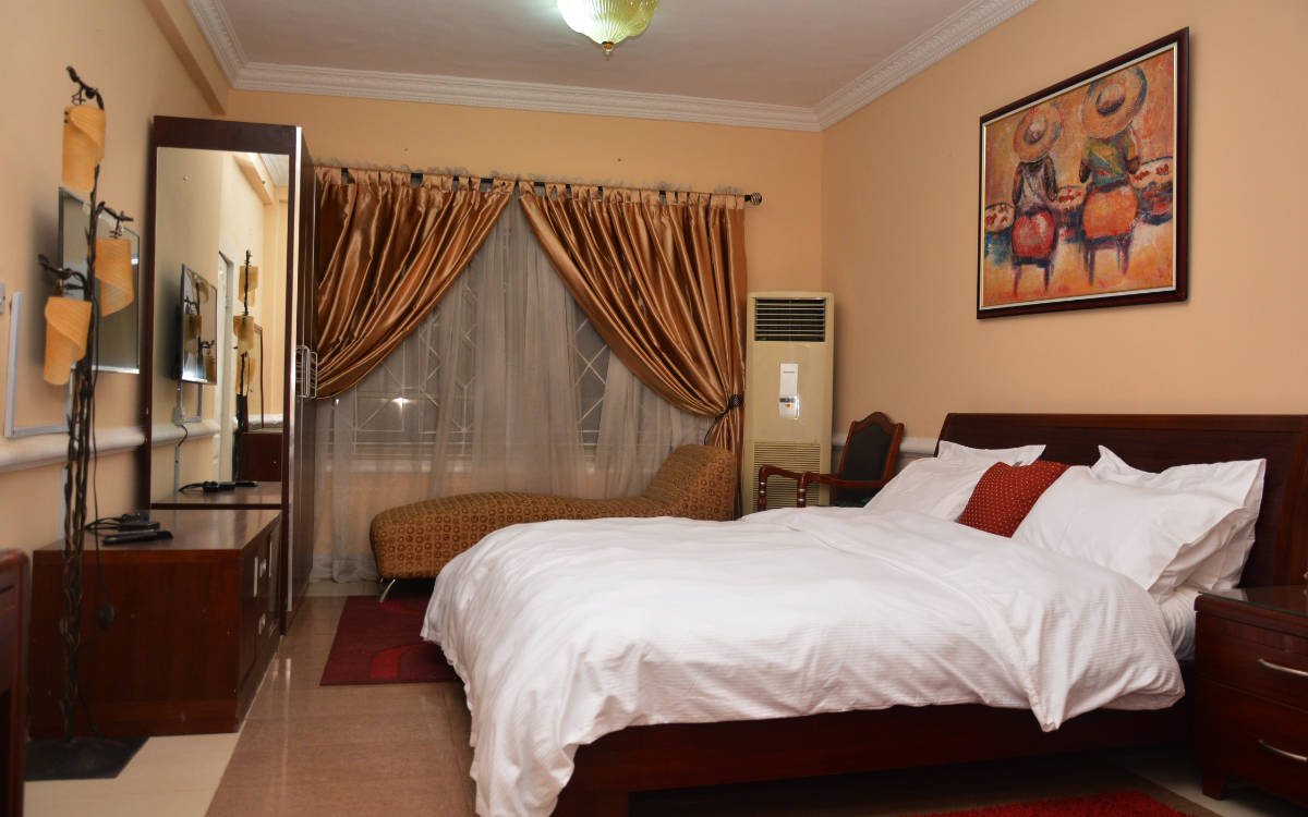 The One Bedroom Standard 1