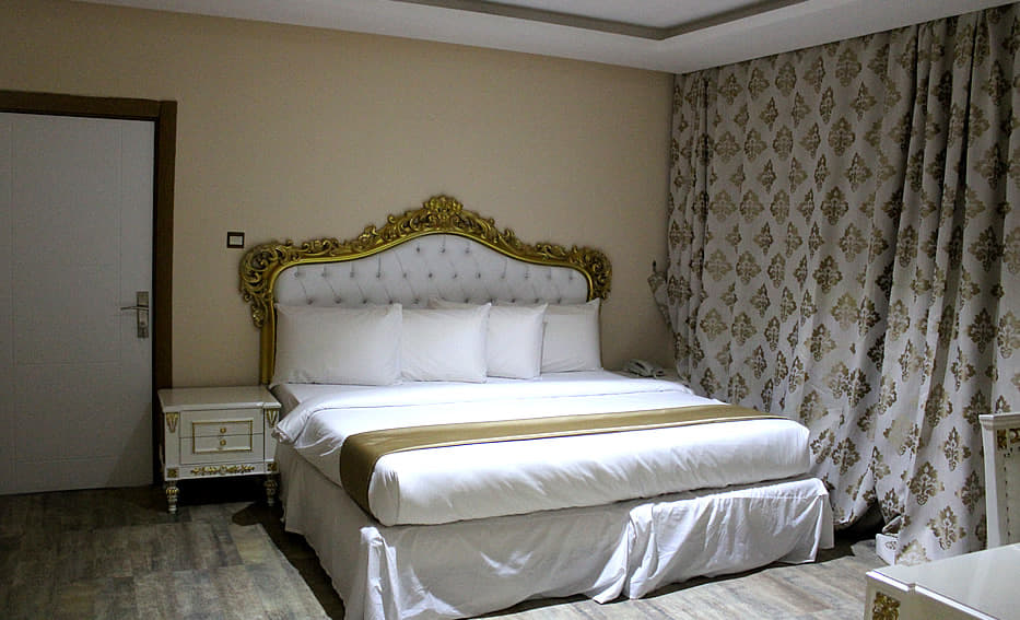 Presidential Suite 1