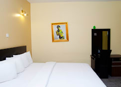 Executive Luxury 1