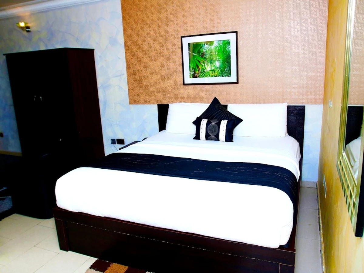 Premium Deluxe 1