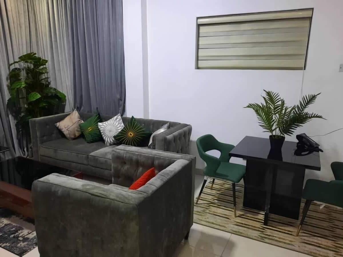 Family Suite (with kitchenette) 1