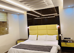 Executive 1