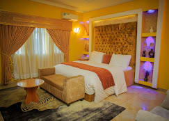 Studio Suite 1