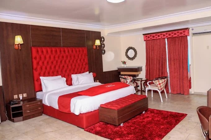 Supreme Rooms 1