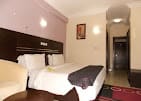 Business Suite 1