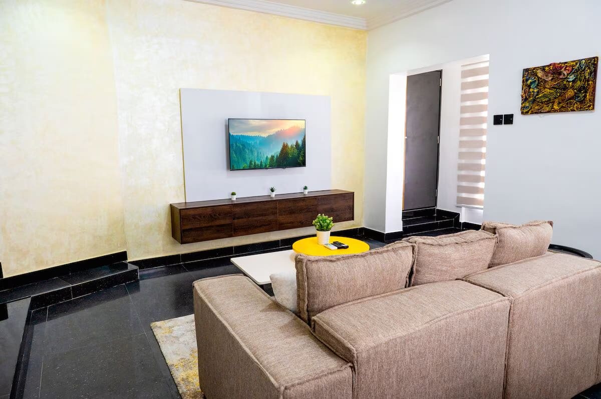 3 Bedrooms Apartments (Deluxe) 1