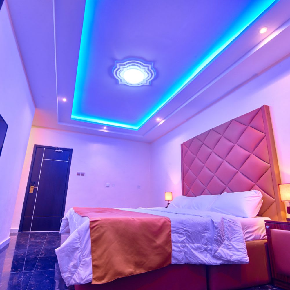 PLATINUM EXQUISITE ROOM 1