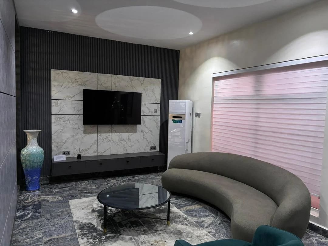 Royal Suite 1