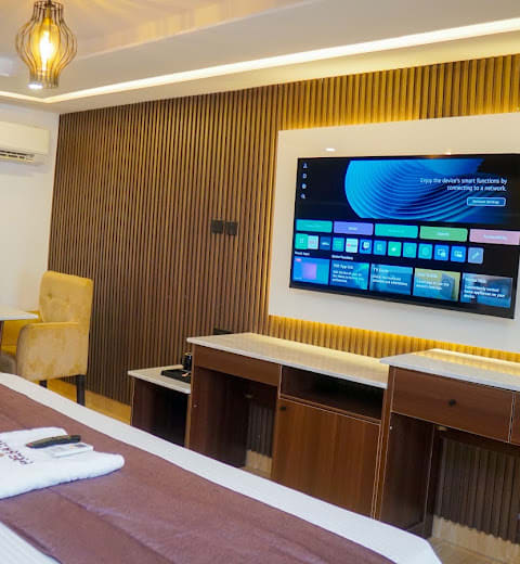 Executive Royal 1