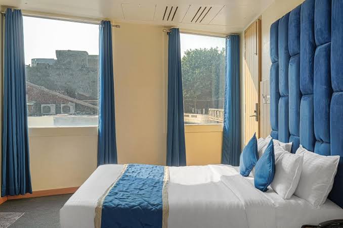 Royal Suite 1