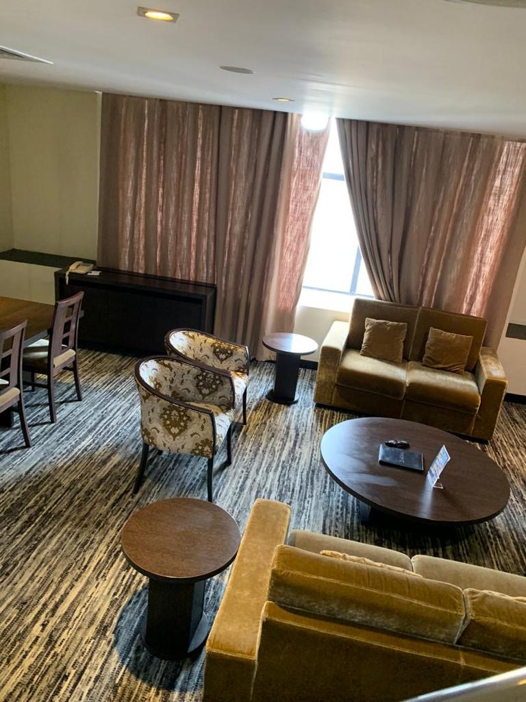 Executive Loft Suite 1