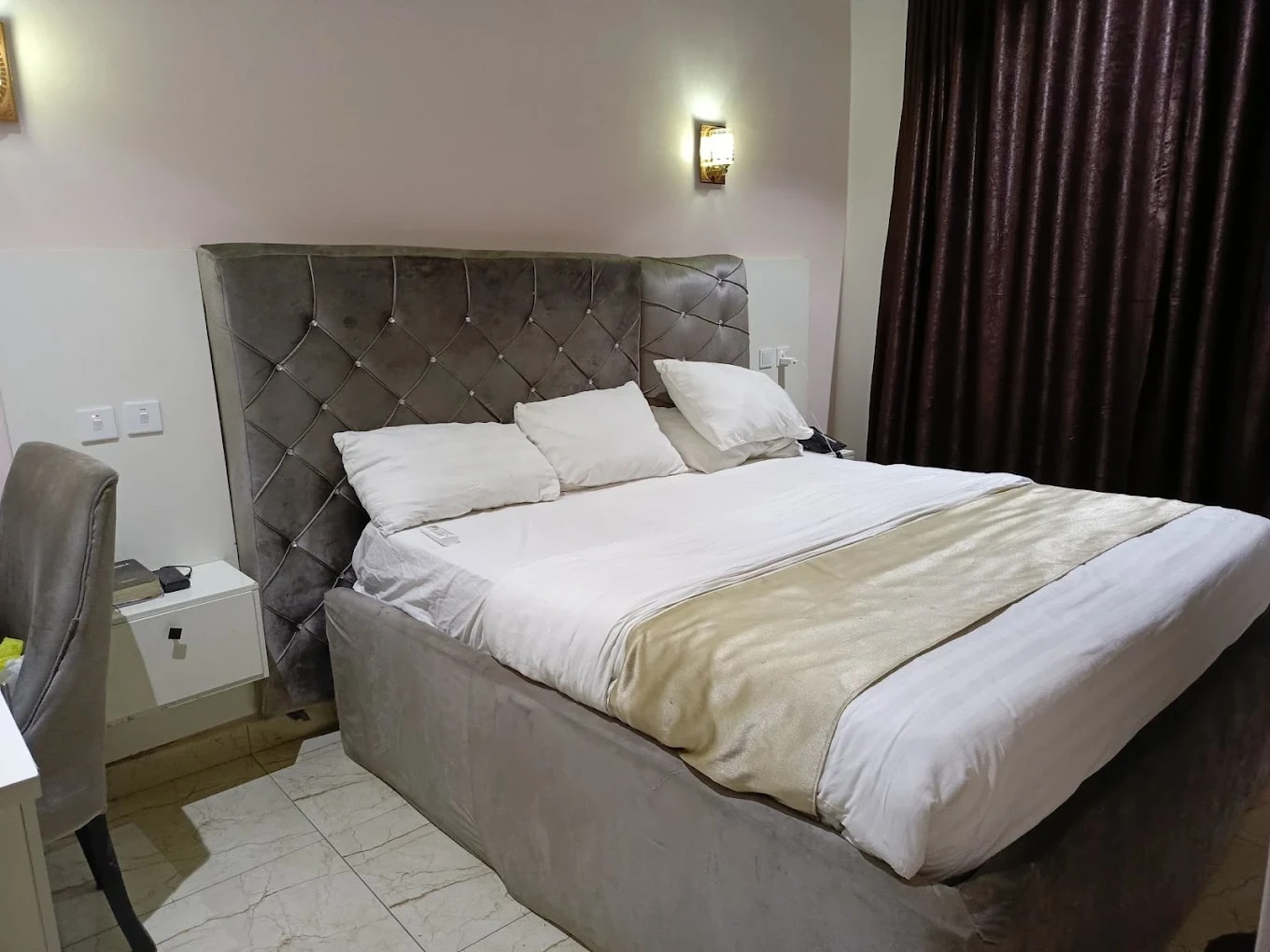 Suites 1