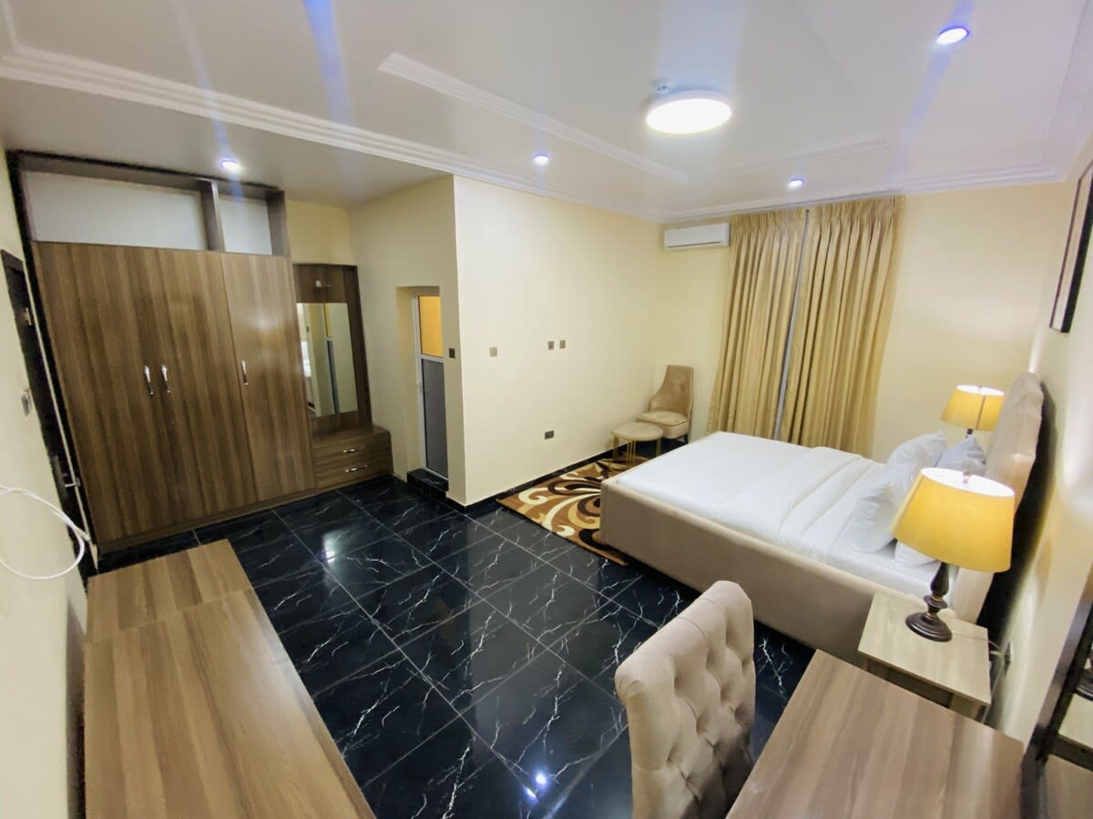 Deluxe room 1