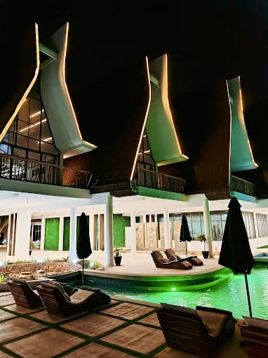 Executive Chalet 1