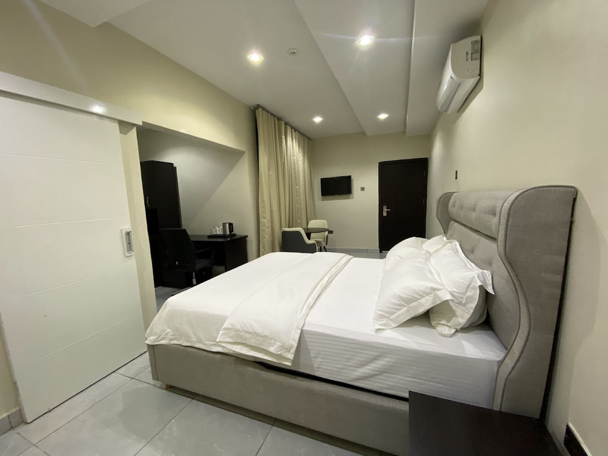 Deluxe Room 1