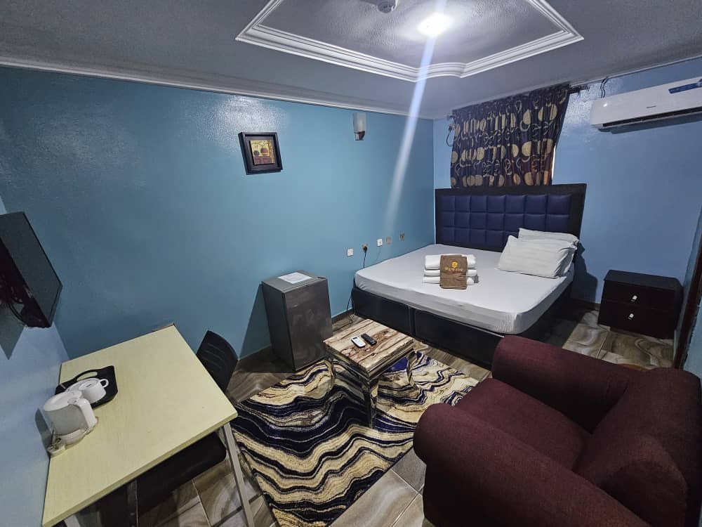 Executive Room 1