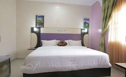 Luxury 1