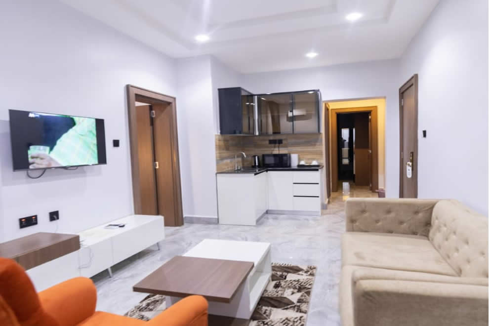 Luxury Suite 1