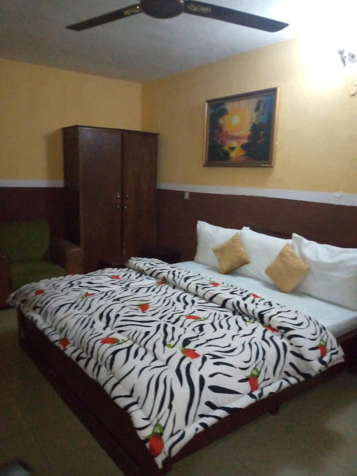 VIP Room 1