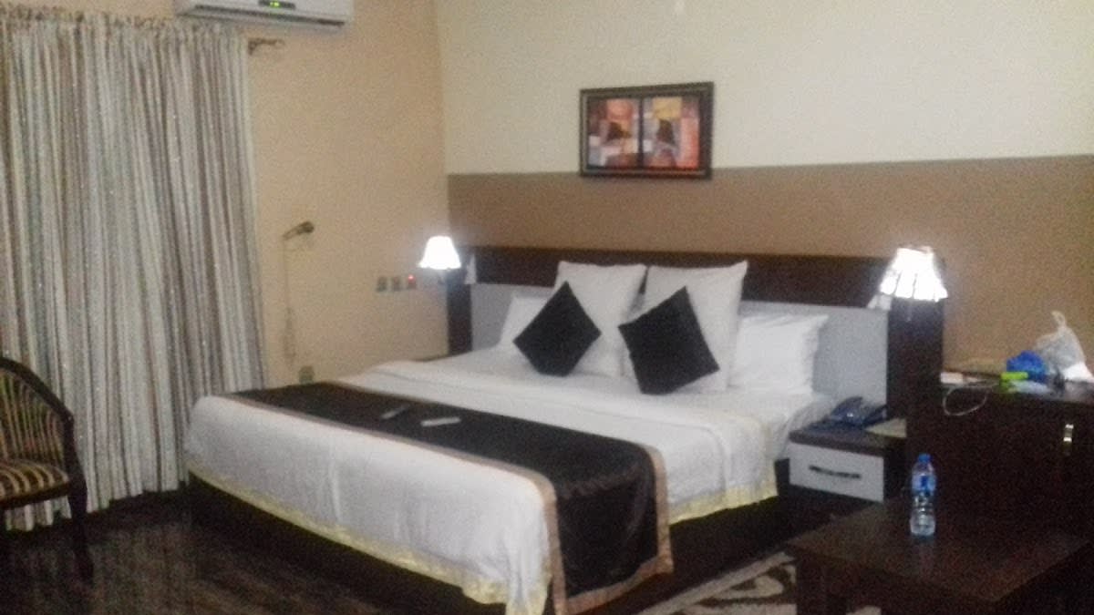 Classic Room 1