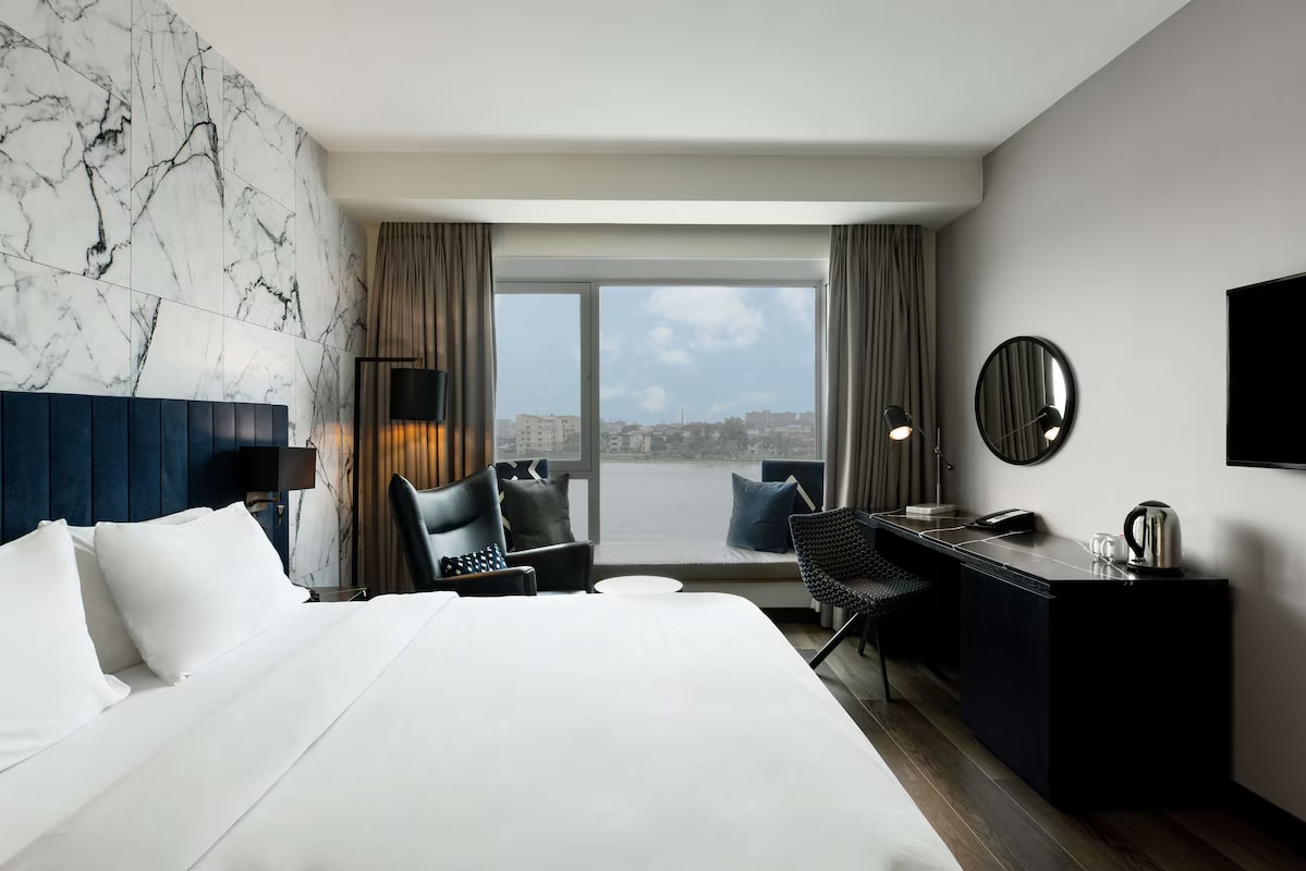Premium Room with Lagoon View 1