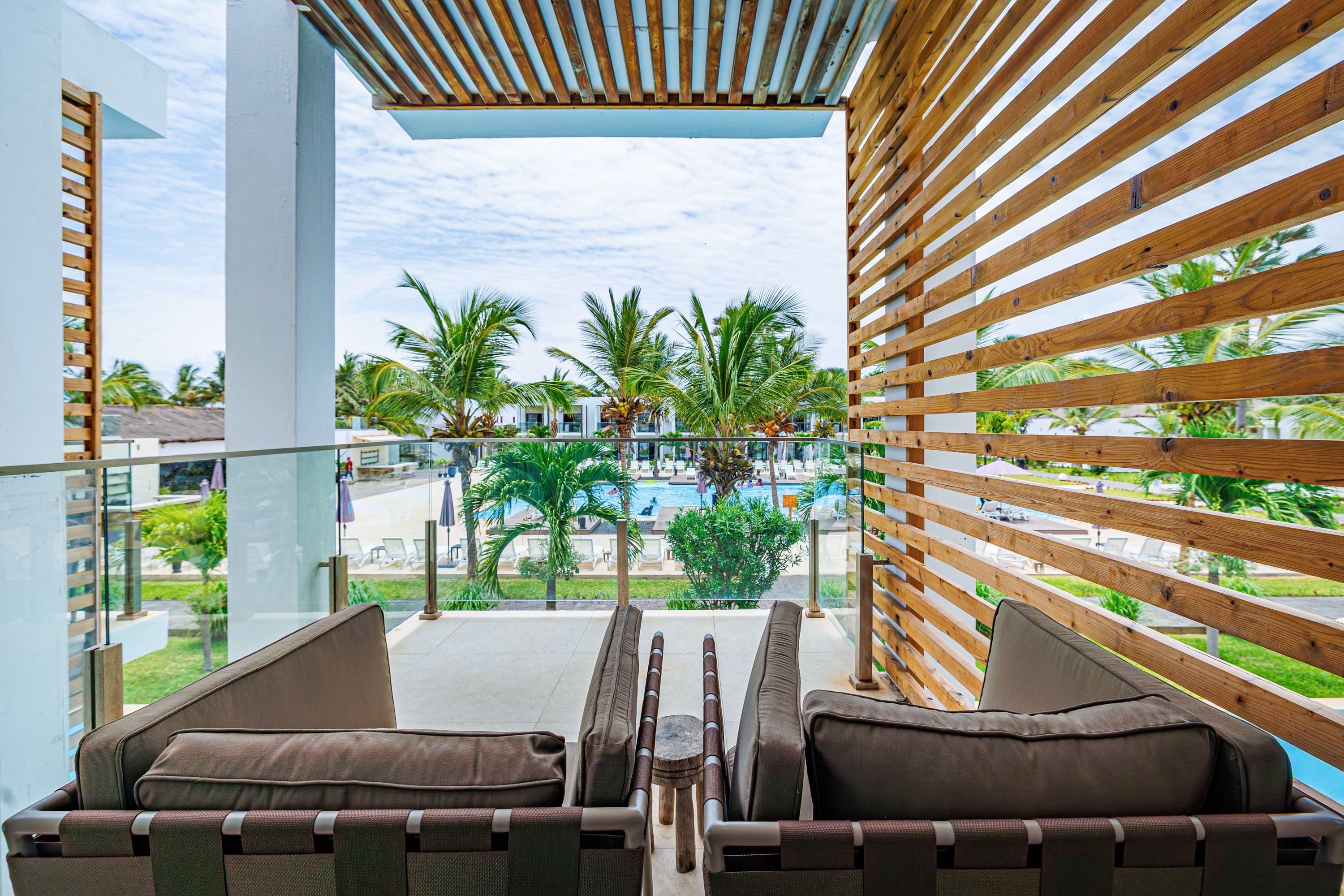 Premium Pool View 1