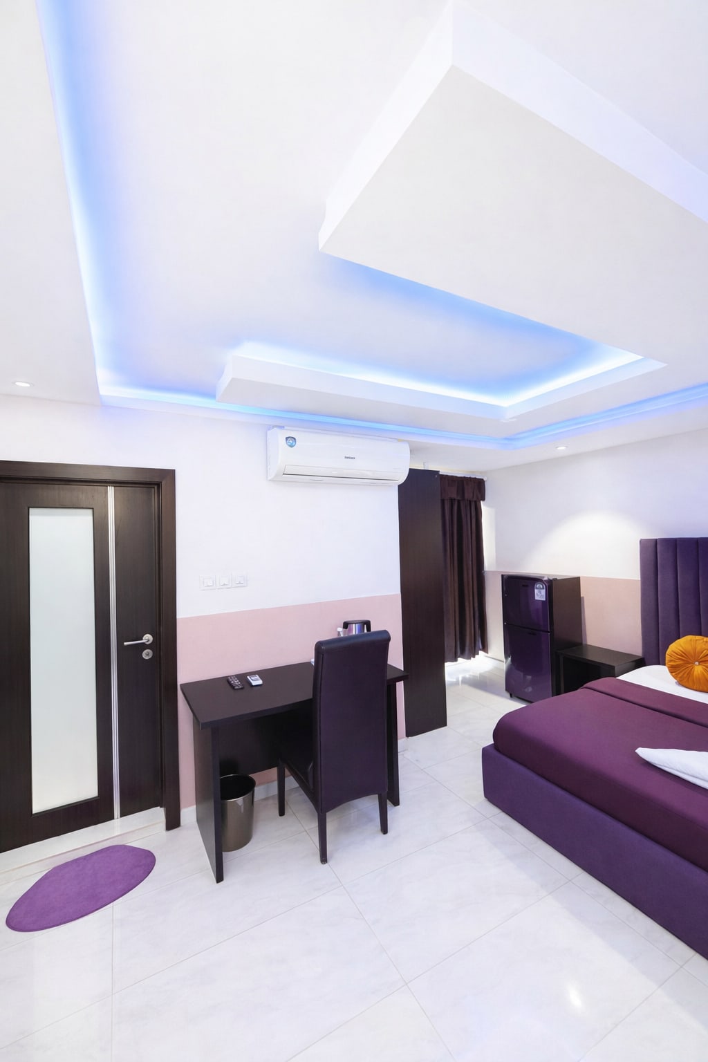 Master Room 1