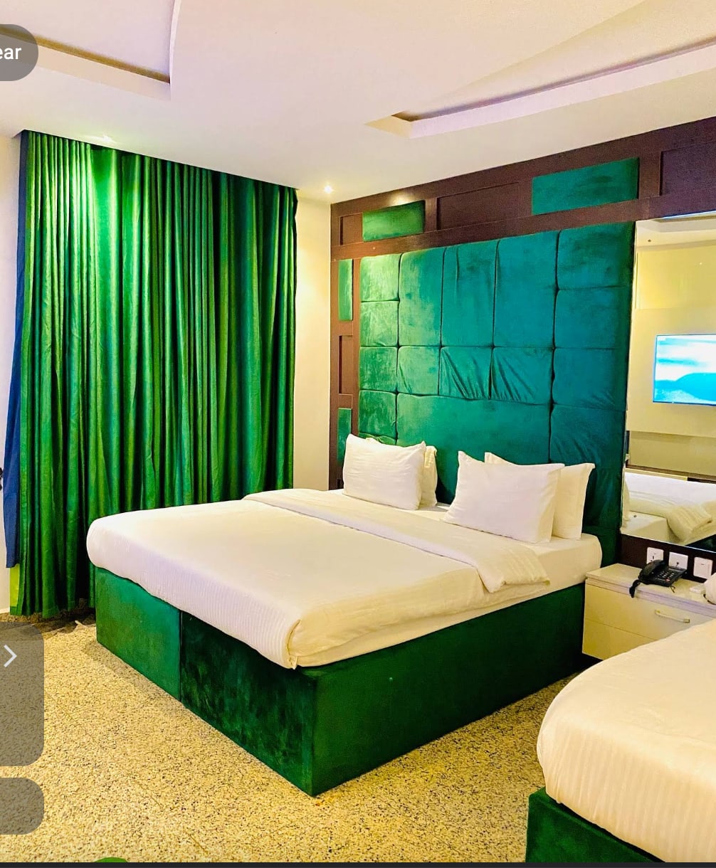 Luxury Single Room 1