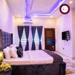 Buisness Suite 1