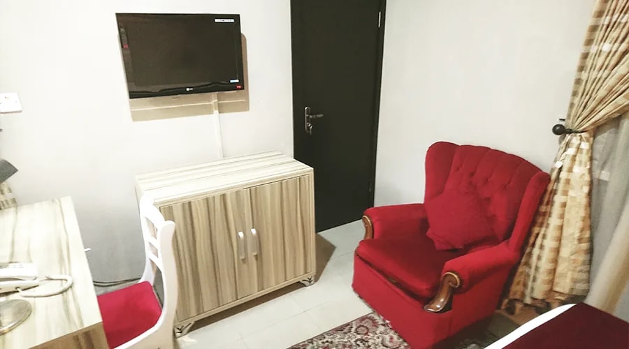Tulip – Single Double Bed 1