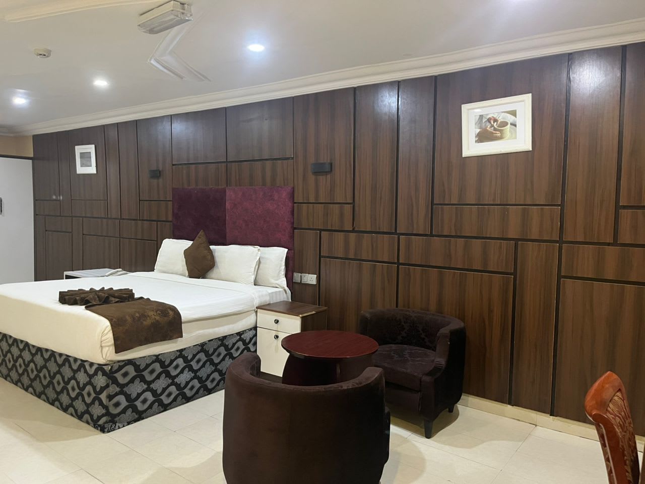 Presidential  Suite 1