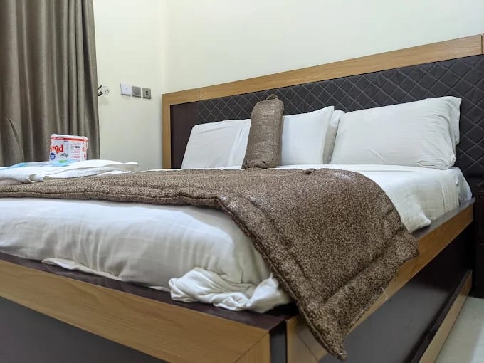 Executive Room 1