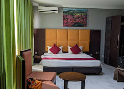 Deluxe Double Room 1
