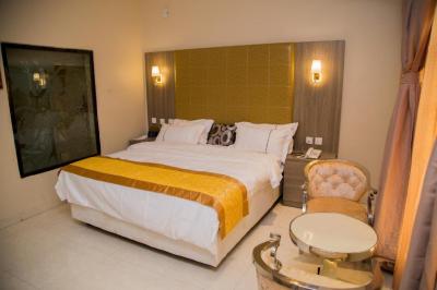 Deluxe Room 1