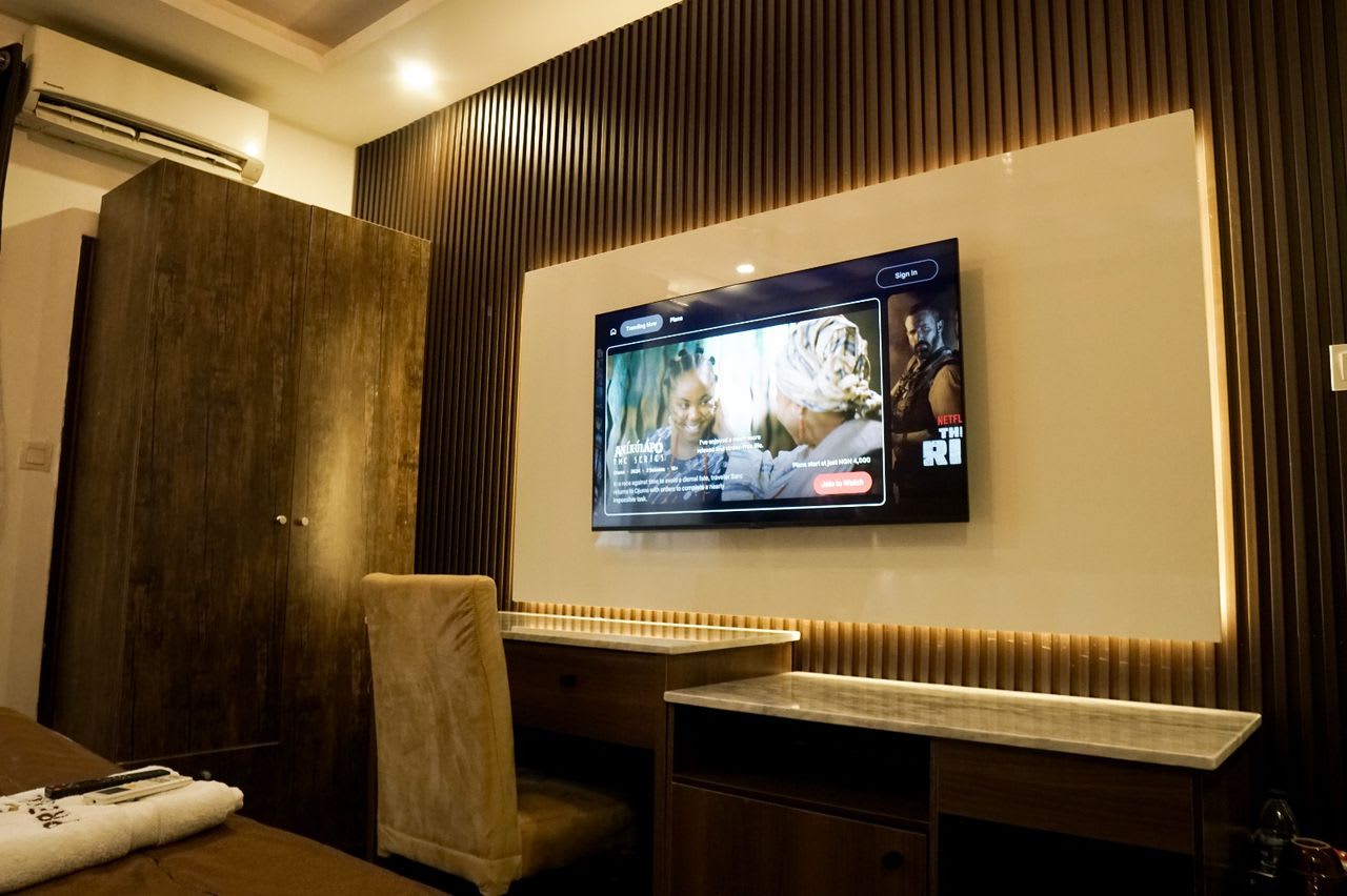 Executive Room 1